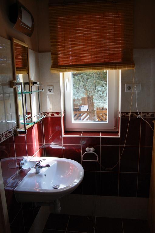 Maya Guesthouse Eger Exteriér fotografie